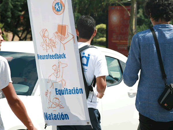 Apa Promoboard Btl Guadalajara Juntos por un Caminar